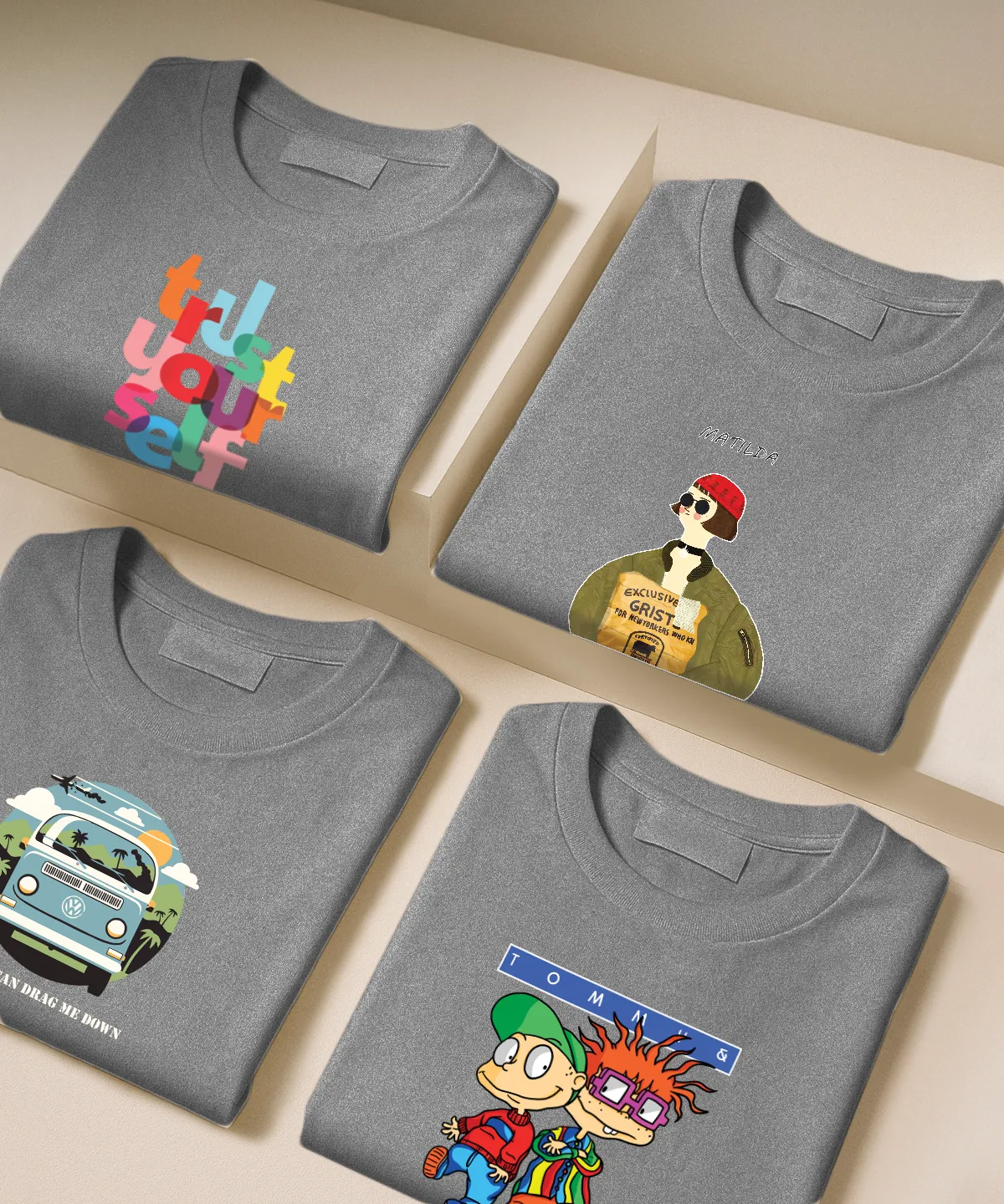 تیشرت طوسی نخ پنبه طرح فانتزی